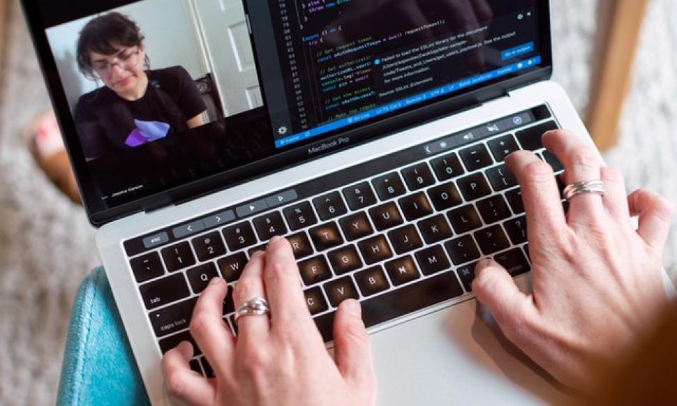 Trabajo remoto vertical 3